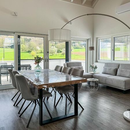 Wunderschoene Helle Wohnung Mit Grosser Dachterrasse غوتمادينغين المظهر الخارجي الصورة