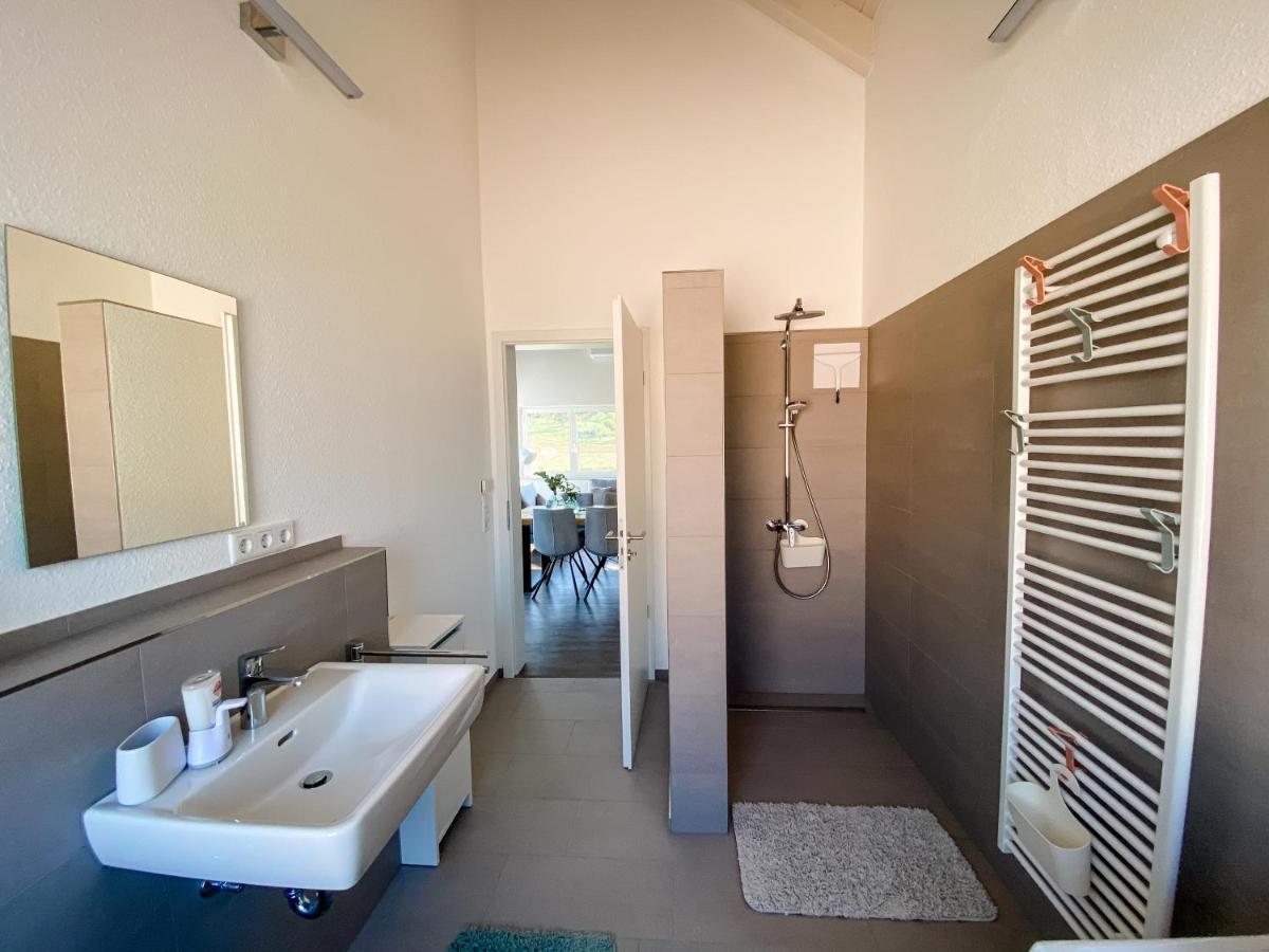 Wunderschoene Helle Wohnung Mit Grosser Dachterrasse غوتمادينغين المظهر الخارجي الصورة
