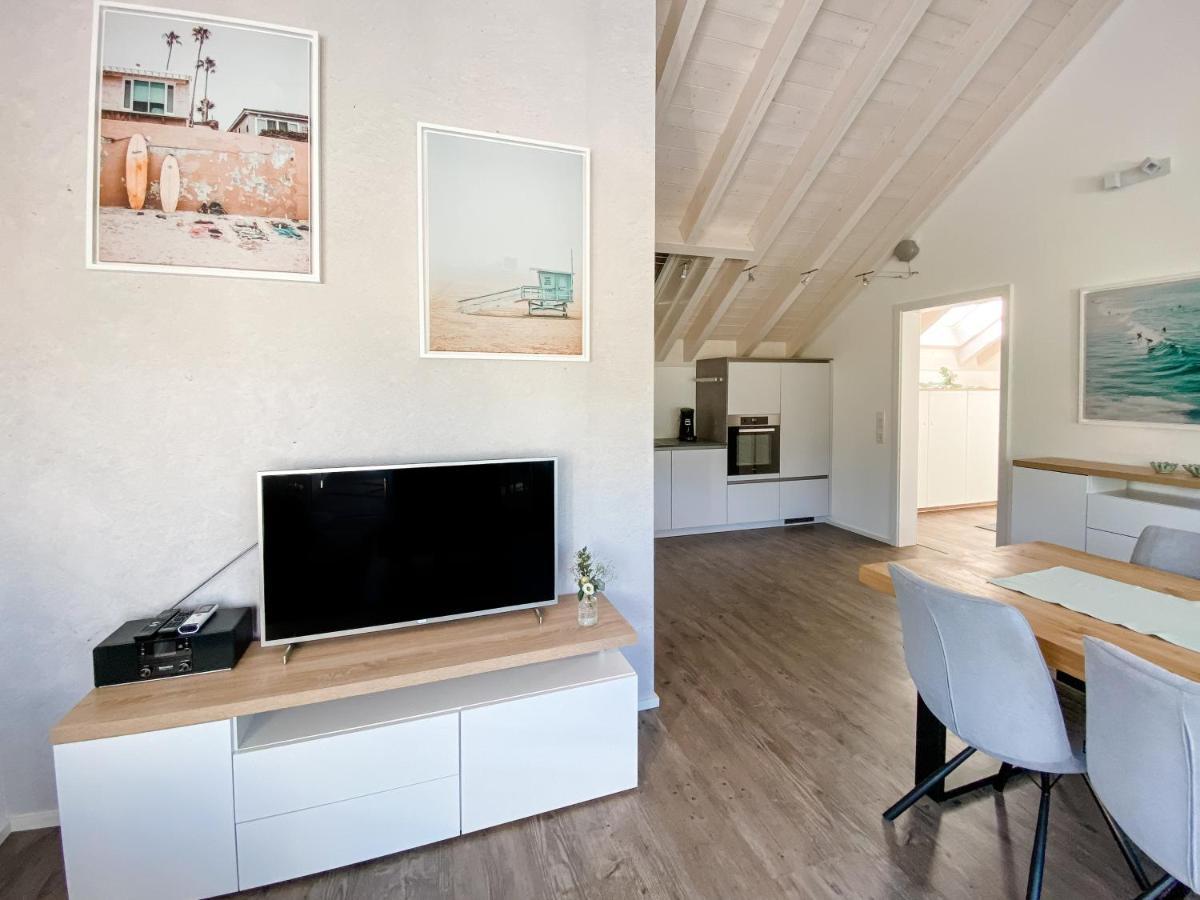 Wunderschoene Helle Wohnung Mit Grosser Dachterrasse غوتمادينغين المظهر الخارجي الصورة