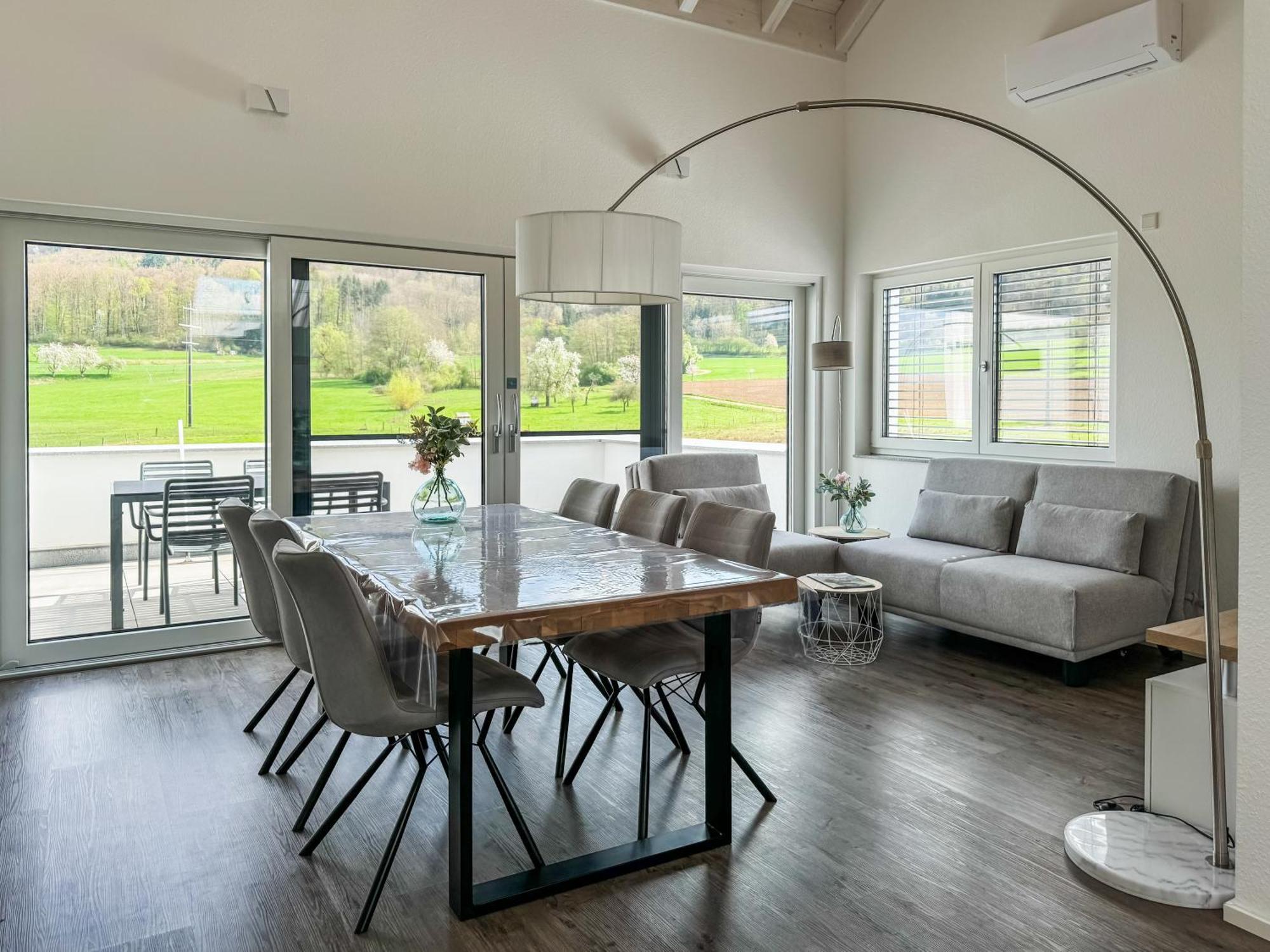 Wunderschoene Helle Wohnung Mit Grosser Dachterrasse غوتمادينغين المظهر الخارجي الصورة