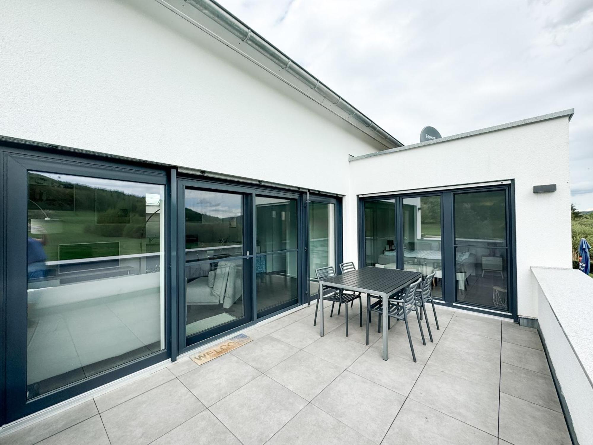 Wunderschoene Helle Wohnung Mit Grosser Dachterrasse غوتمادينغين المظهر الخارجي الصورة